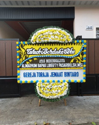 Papan Bunga Duka di Tapung Hulu